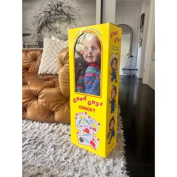 LIFE SIZE CHUCKY DOLL 30" NEW IN BOX - Picture 2 of 10